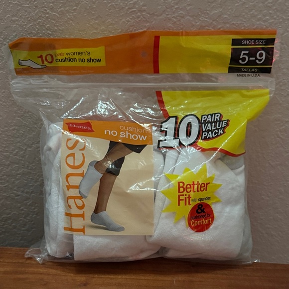 Hanes Women's White Cushion No Show Socks 5-9 - 10 Pack - Picture 1 of 2